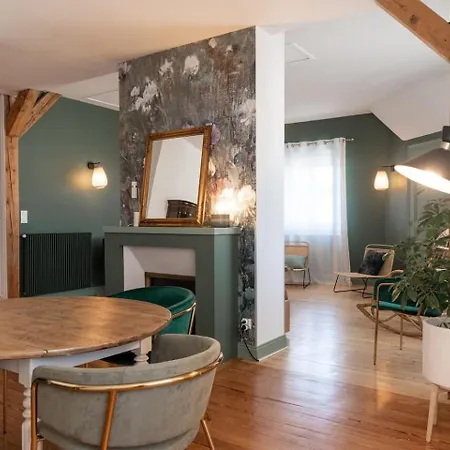 Le Leon Bourgeois 6 Personnes Hypercentre Apartment